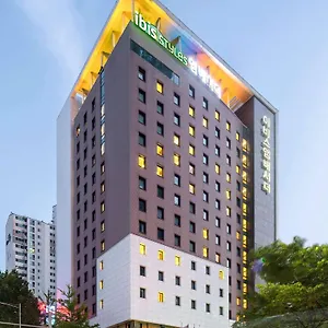 Ibis Styles Ambassador Gangnam Otel Seul