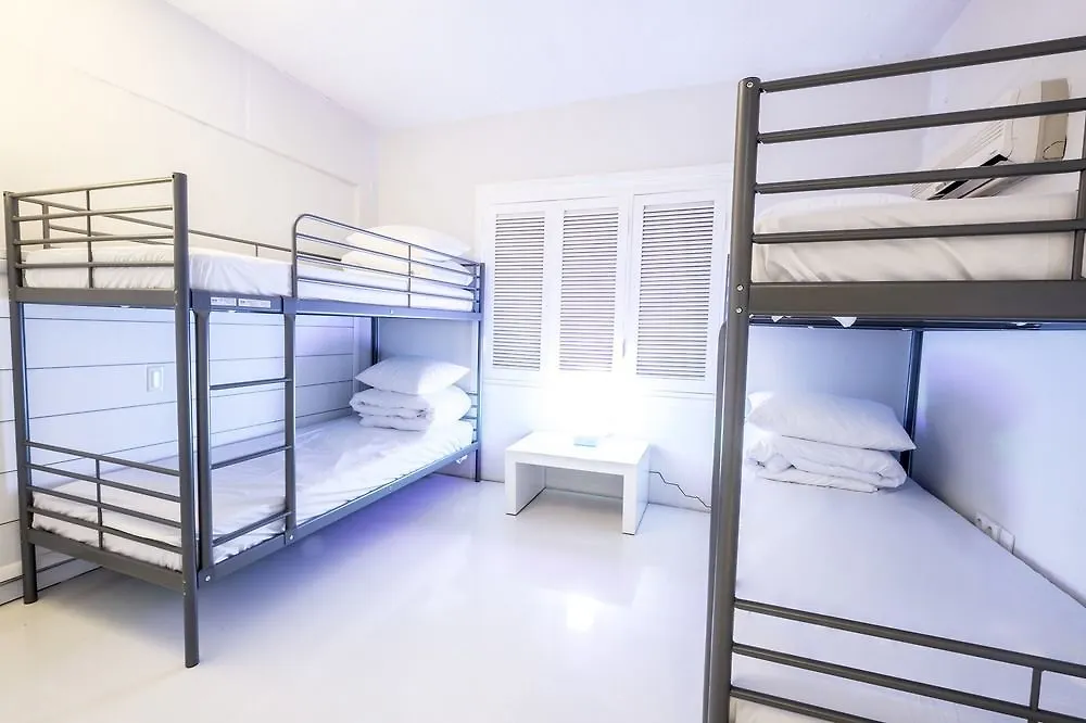 Canvas Hostel Busan