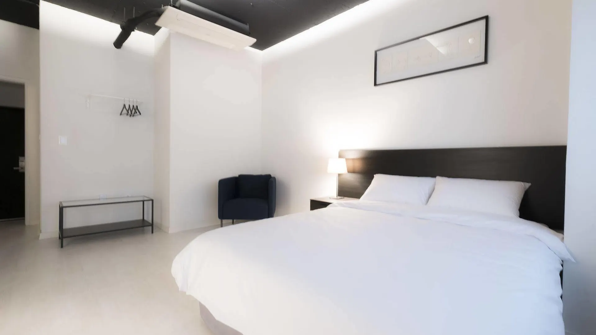 Canvas Hostel Busan